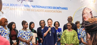 ministere-de-la-culture-et-de-la-francophonie-carole-gbame-decroche-le-prix-francoise-remarck-de-la-meilleure-secretaire