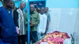 drame-du-fromager-de-bouake-le-maire-amadou-kone-rend-visite-aux-victimes