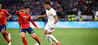 coupe-du-monde-lespagne-beaucoup-trop-forte-pour-la-france-2-0