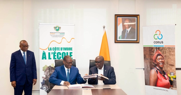 education-nationale-nguessan-koffi-signe-un-protocole-daccord-pour-ameliorer-les-conditions-de-vie-de-tous-les-acteurs