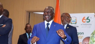 independance-a-yopougon-adama-bictogo-mobilise-plus-de-cent-mille-jeunes