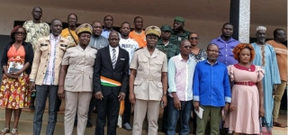 prikro-les-timbres-de-solidarite-bientot-apposes-sur-les-actes-administratifs-pour-lutter-contre-le-vih-sida