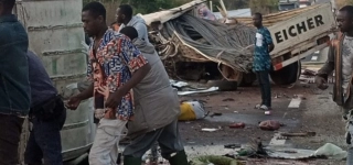 drame-un-pickup-fait-une-sortie-de-route-fait-quatre-morts
