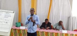 medias-le-journaliste-ahua-kouakou-elu-president-de-lassociation-ivoirienne-de-la-presse-economique-et-financiere
