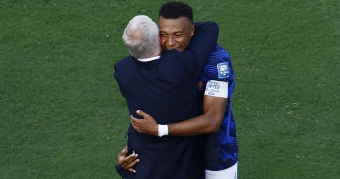 coupe-du-monde-le-message-poignant-de-kylian-mbappe-a-didier-deschamps