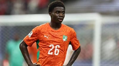 apres-une-belle-performance-a-la-coupe-du-monde-chris-inao-oulai-signe-a-la-fiorentina-pour-un-contrat-de-plus-de-19-milliards-f-cfa