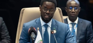 cedeao-diomaye-faye-prend-la-presidence-en-exercice-tandis-que-le-general-birame-diop-elu-a-la-tete-de-la-commission