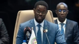 cedeao-diomaye-faye-prend-la-presidence-en-exercice-tandis-que-le-general-birame-diop-elu-a-la-tete-de-la-commission