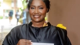 soutenance-de-these-unique-sandrine-kouadio-enfile-la-toge-du-doctorat