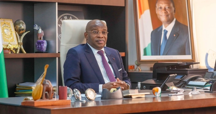 affaire-675-000-ou-560-000-emplois-crees-siandou-fofana-invite-a-sexpliquer-sur-les-chiffres-de-son-ministere
