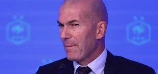 zinedine-zidane-enfin-aux-commandes-des-bleus-la-fff-officialise