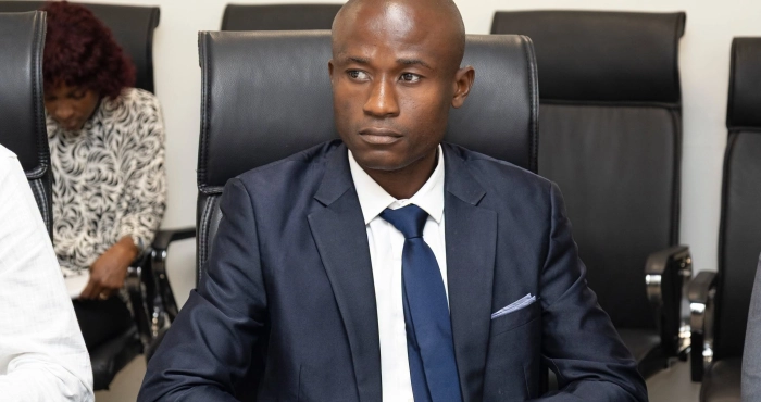 education-nationale-le-chef-de-letat-rend-hommage-hommage-a-linstituteur-agnimel-jean-honorat-yed