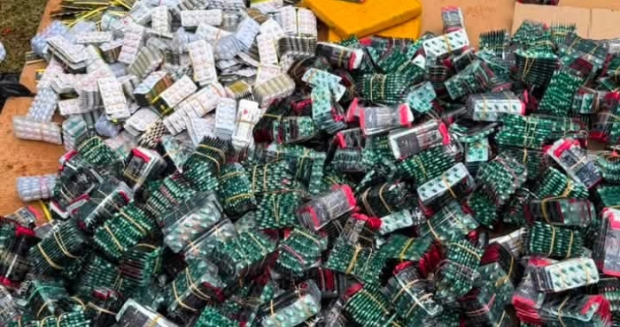 korhogo-30-tonnes-de-produits-medicaux-de-qualite-inferieure-et-falsifies-de-drogues-incinerees
