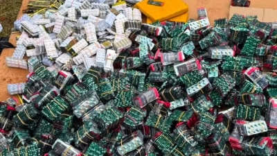 korhogo-30-tonnes-de-produits-medicaux-de-qualite-inferieure-et-falsifies-de-drogues-incinerees