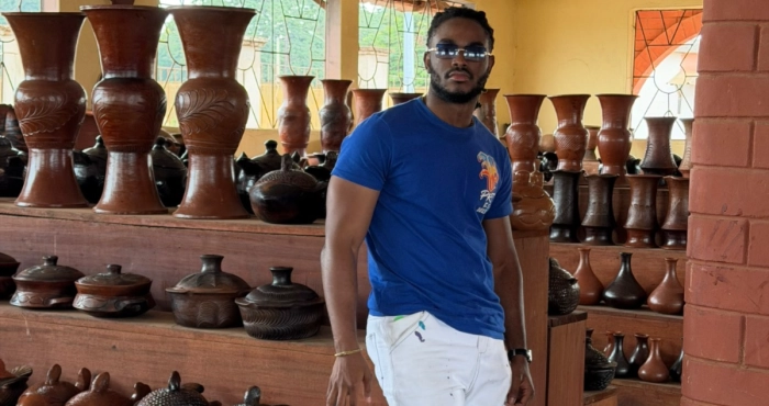 en-tournee-nationale-isouch-vend-katiola-la-ville-de-la-maison-des-potieres