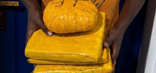 koumassi-un-individu-pris-les-mains-dans-le-sac-avec-4-kg-de-cannabis-pendant-loperation-vacances-securisees-11