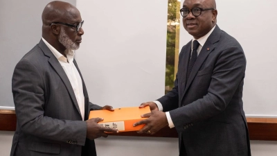 elections-a-la-fif-idriss-diallo-a-officiellement-depose-sa-candidature-en-presence-de-malick-tohe