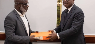 elections-a-la-fif-idriss-diallo-a-officiellement-depose-sa-candidature-en-presence-de-malick-tohe
