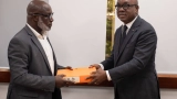 elections-a-la-fif-idriss-diallo-a-officiellement-depose-sa-candidature-en-presence-de-malick-tohe
