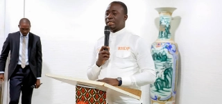les-jeunes-du-rhdp-de-koumassi-se-forment-a-la-discipline-du-parti
