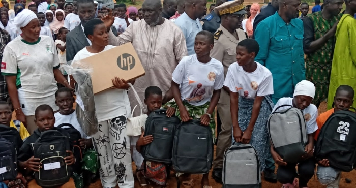 dans-le-pongala-un-cadre-local-erige-lexcellence-scolaire-en-priorite
