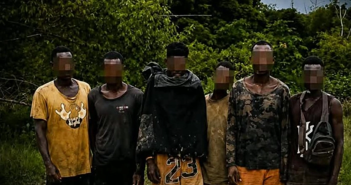 yakasse-attobrou-la-gendarmerie-demantele-quatre-sites-dorpaillage-illegal-plusieurs-arrestations-et-materiels-detruites