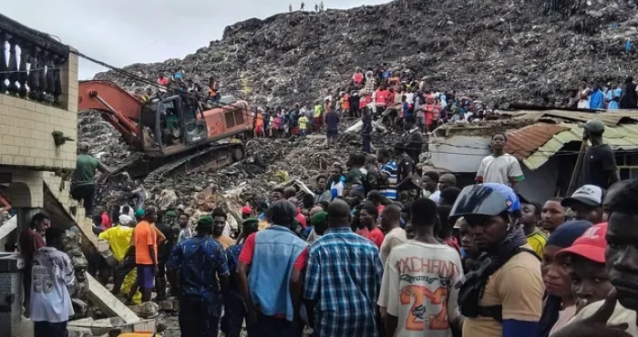 drame-en-guinee-30-morts-et-22-blesses-dans-un-eboulement-a-conakry