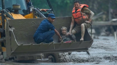 inondation-nepal-et-au-tibet-au-moins-362-morts-et-plus-de-1400-portees-disparues