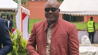 artisans-de-la-paix-alafe-wakili-le-pr-dion-simplice-et-dr-arthur-banga-distingues-a-adzope