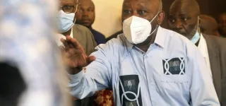 teste-positif-a-la-covid-19-laurent-gbagbo-se-barricade