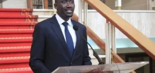 communique-de-la-presidence-de-la-republique-portant-nomination-de-cent-quinze-115-nouveaux-membres-du-conseil-economique-social-environnemental-et-culturel