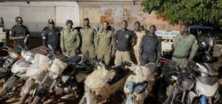 bouake-plusieurs-dizaines-de-motos-saisies-pour-mettre-fin-aux-rodeos-des-corteges-de-mariage