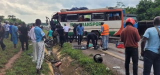 un-accident-de-la-route-fait-quinze-blesses-a-adzope