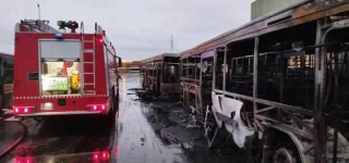incendie-repete-des-bus-le-ppa-ci-reagit-et-appelle-a-la-liberation-de-son-camarade