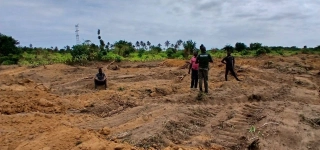 deux-individus-mis-aux-arrets-pour-lotissement-illegal-dans-une-foret-classee-trois-bulldozers-saisis