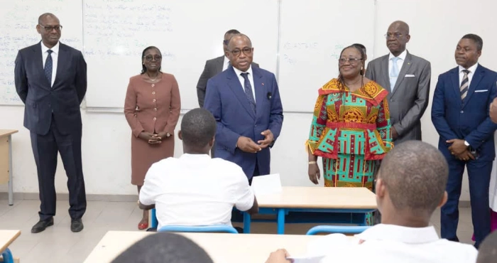 rentree-scolaire-2026-2027-le-ministre-de-leducation-se-felicite-du-debut-effectif-des-cours