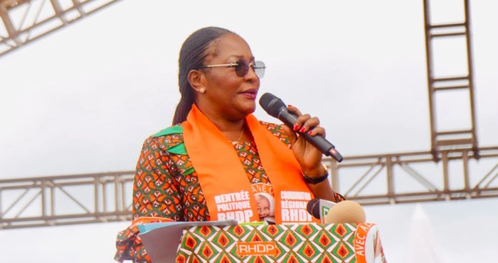 harlette-badou-pdte-uf-rhdp-face-aux-femmes-de-sakassou-le-rhdp-a-besoin-de-votre-energie