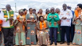 harlette-badou-enseigne-trois-valeurs-aux-femmes-de-tiapoum-aboisso-grand-bassam-et-dadiake
