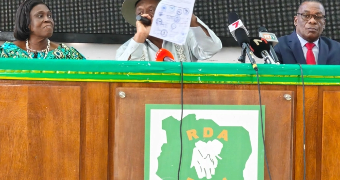nouvel-organe-electoral-lopposition-appelle-le-gouvernement-a-ouvrir-un-dialogue-national