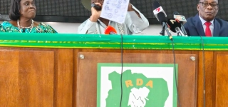 nouvel-organe-electoral-lopposition-appelle-le-gouvernement-a-ouvrir-un-dialogue-national