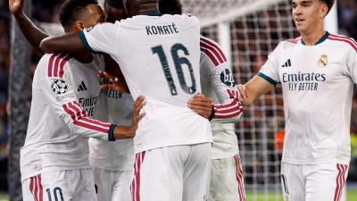 ligue-des-champions-le-real-madrid-de-yan-diomande-renverse-la-roma-devan-ndicka-4-3