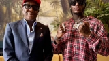 avant-son-concert-a-ebimpe-himra-montera-sur-le-ring-pour-un-combat-de-boxe