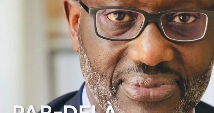 par-dela-lafrique-et-le-monde-le-livre-de-tidjane-thiam-en-librairie-ce-jeudi