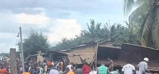 accident-a-irobo-un-camion-quitte-la-route-en-terminant-sa-course-sur-des-vendeuses-de-poissons-4-morts-et-plusieurs-blesses