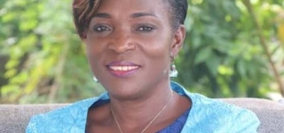 dr-helene-lobe-reelue-presidente-de-lassociation-des-ecrivains-de-cote-divoire