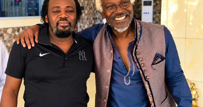hommage-a-nst-cophies-alpha-blondy-son-frere-appele-durgence-pour-sauver-le-nom-du-concepteur-du-zogoda-nzoue