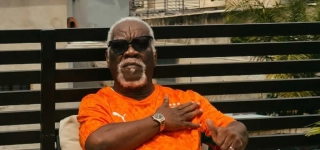 noel-dourey-a-lopposition-ivoirienne-je-suis-content-detre-au-restaurant