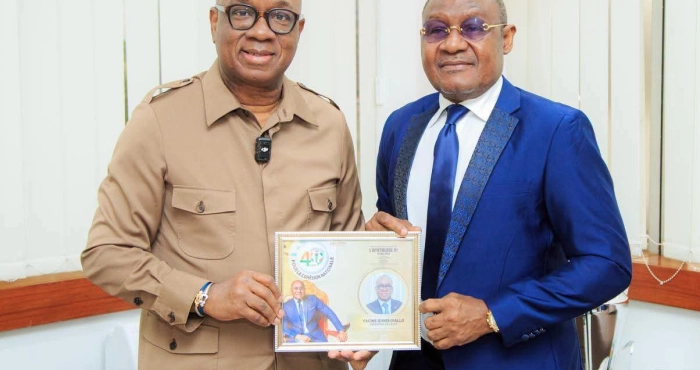 avant-le-parc-des-expositions-gadji-celi-invite-officiellement-lactuel-patron-de-son-ancienne-maison
