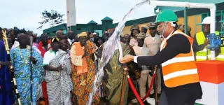 projet-eau-pour-tous-105-000-branchements-sociaux-9-chateaux-deau-et-40-unites-de-production-mis-en-service-a-linterieur-du-pays