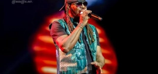 a-quelques-jours-de-ses-concerts-soum-bill-le-report-des-dates-pour-raisons-de-sante